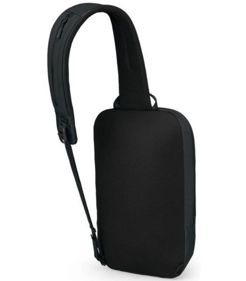 black 843820184617