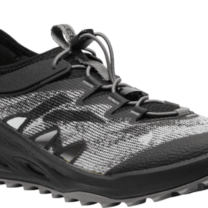 Keen ZIONIC ADV MEN triple black Velikost: 44.5