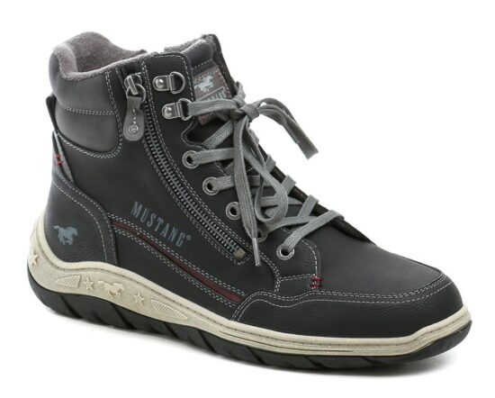 Mustang 15M018100200 černé pánské zimní boty EUR 46